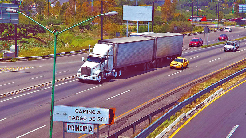 Industria del autotransporte rompería récords en todos sus indicadores
