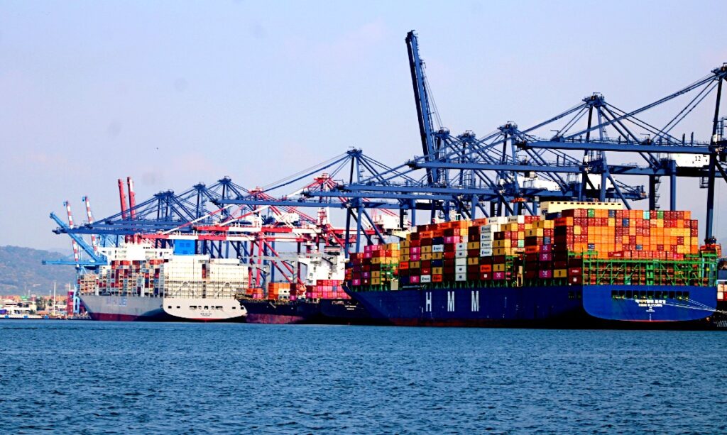 Ampliación del puerto de Manzanillo ayudará a consolidar nuevas rutas con Asia y Latinoamérica